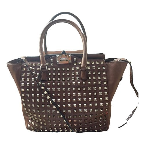 Pre-owned Valentino Garavani Rockstud Leather Handbag In Brown