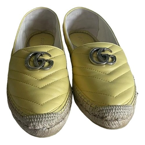 Pre-owned Gucci Leather Espadrilles In Yellow