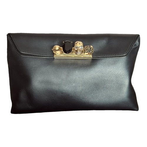 Pre-owned Alexander Mcqueen Knuckle Leather Clutch Bag In Black