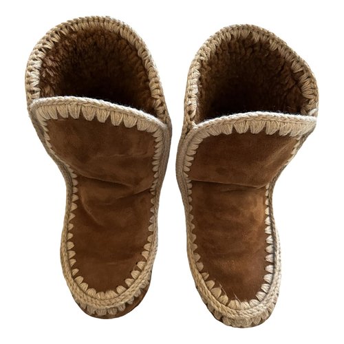 Pre-owned Mou Leather Snow Boots In Camel