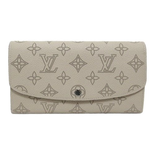 Pre-owned Louis Vuitton Mahina Leather Wallet In Grey