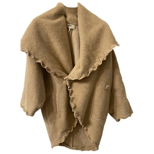 Pre-owned Fendi Wool Coat In Camel