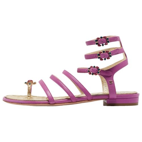 Pre-owned Chanel Patent Leather Sandal In Purple