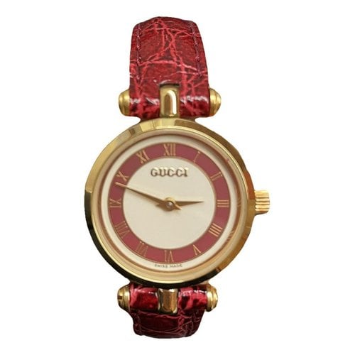 Pre-owned Gucci Watch In Red