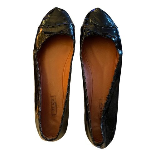 Pre-owned Alaïa Patent Leather Ballet Flats In Black