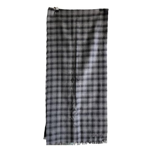 Pre-owned Brioni Cashmere Scarf & Pocket Square In Grey
