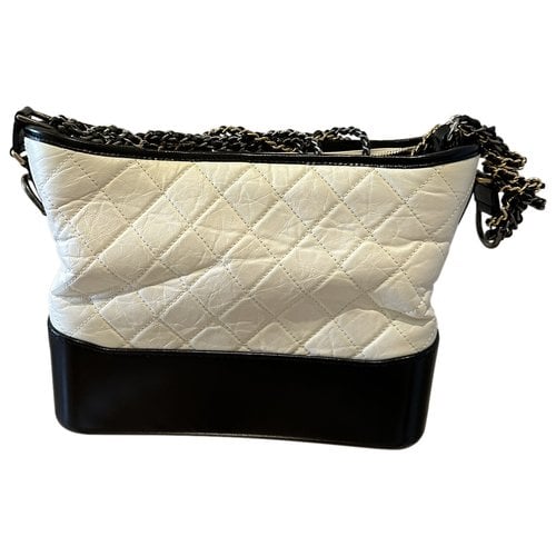 Pre-owned Chanel Gabrielle Leather Crossbody Bag In White