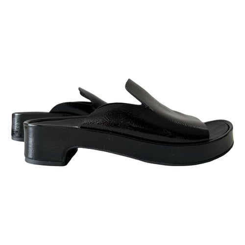 Pre-owned Pedro Garcia Patent Leather Sandal In Black