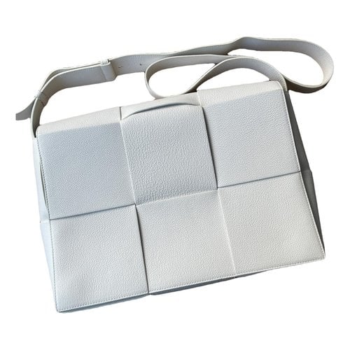 Pre-owned Bottega Veneta Cassette Leather Crossbody Bag In White