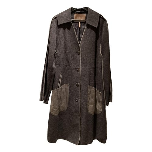 Pre-owned Max Azria Wool Coat In Grey