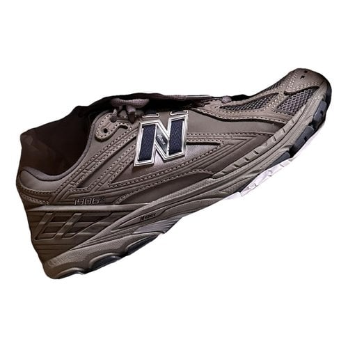 Pre-owned New Balance Trainers In Green