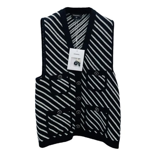 Pre-owned Chanel Cashmere Vest In Black
