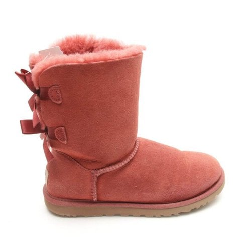 Pre-owned Ugg Leather Boots In Red