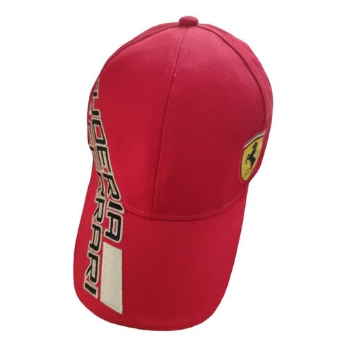 Pre-owned Ferrari Hat In Red
