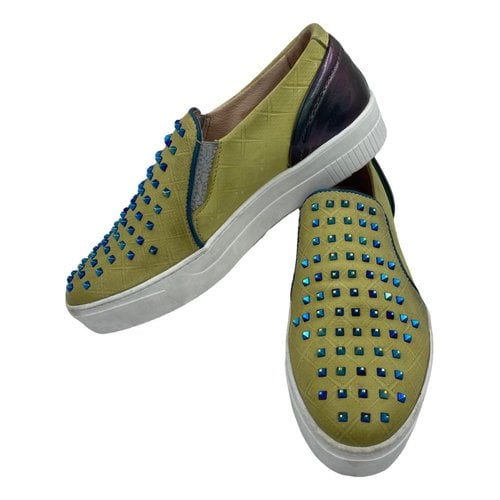 Pre-owned Mjus Leather Trainers In Green