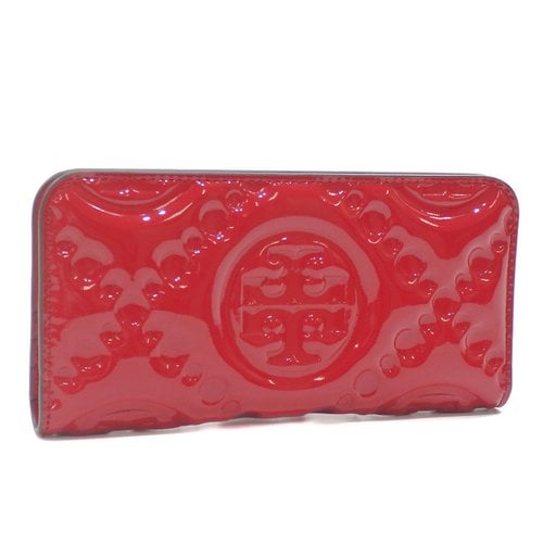 Pre-owned Tory Burch Patent Leather Wallet In Red