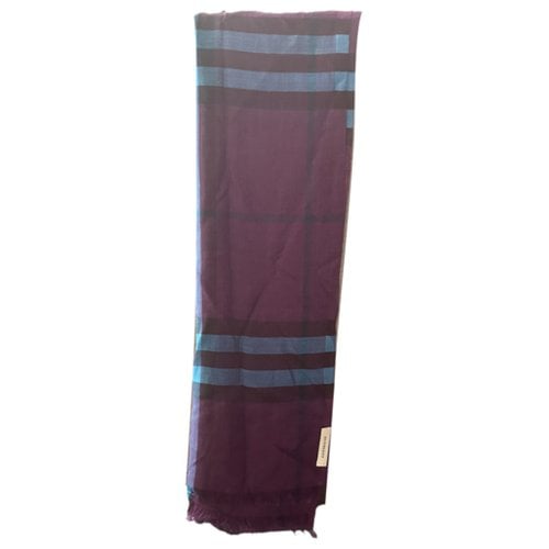 Pre-owned Burberry Scarf In Burgundy
