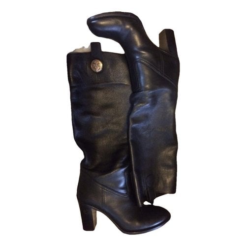 Pre-owned Gucci Leather Boots In Black