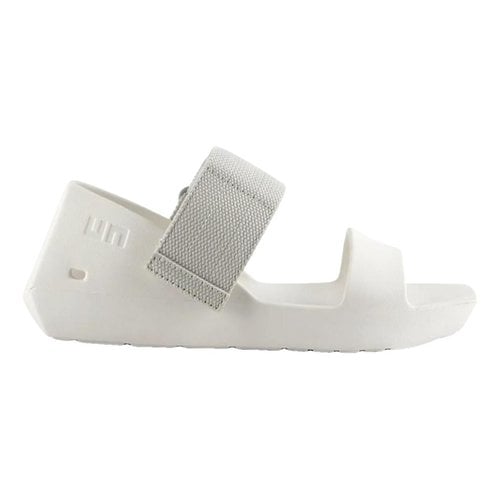 Pre-owned United Nude Sandals In White