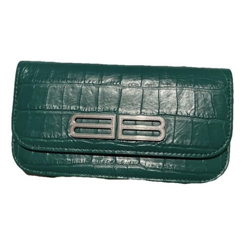 Pre-owned Balenciaga Bb Chain Leather Crossbody Bag In Green