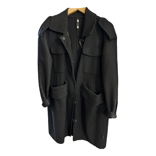 Pre-owned Moncler Wool Coat In Black