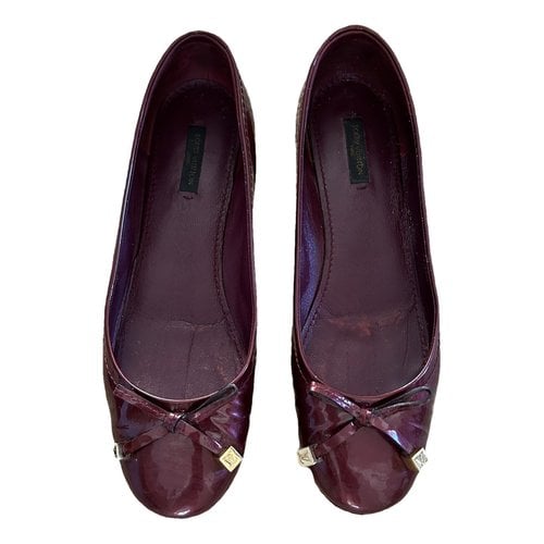 Pre-owned Louis Vuitton Patent Leather Ballet Flats In Burgundy