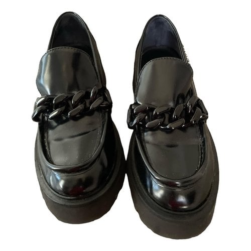 Pre-owned Le Silla Leather Flats In Black