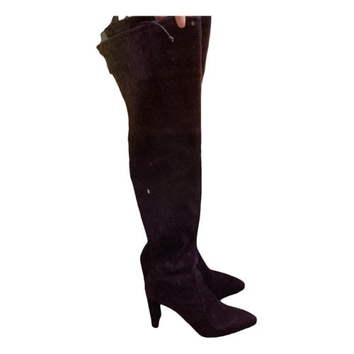 Pre-owned Stuart Weitzman Boots In Other