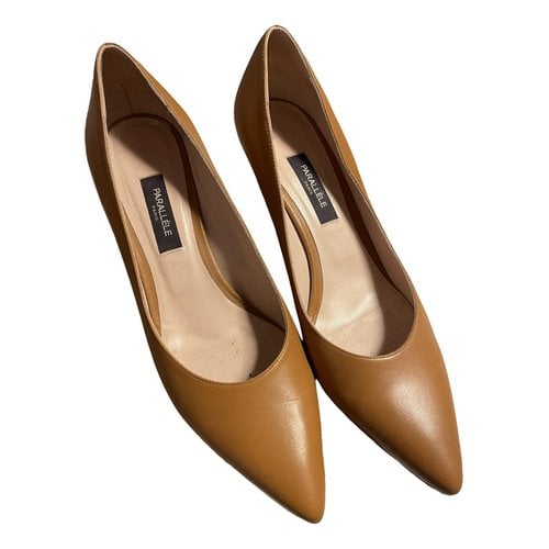 Pre-owned Parallele Leather Heels In Camel
