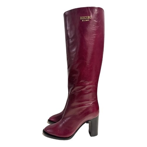 Pre-owned Moschino Leather Boots In Burgundy