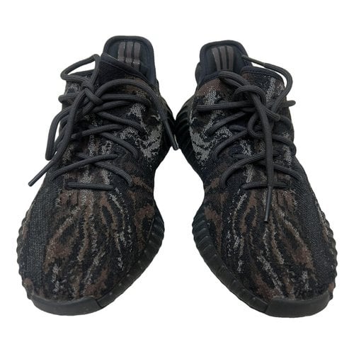 Pre-owned Yeezy X Adidas Trainers In Black