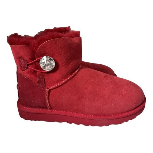 Pre-owned Ugg Snow Boots In Red