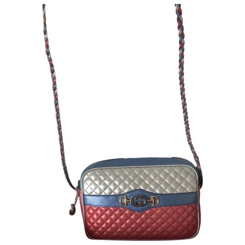 Pre-owned Gucci Laminated Leather Crossbody Bag In Red
