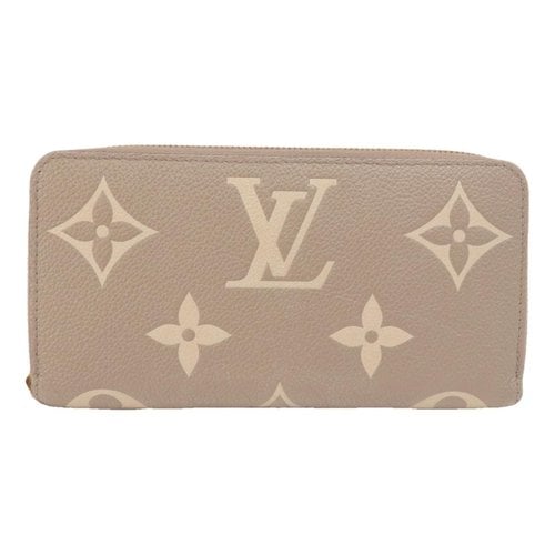 Pre-owned Louis Vuitton Leather Purse In Beige