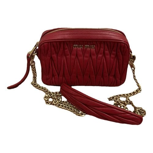 Pre-owned Miu Miu Matelassé Leather Crossbody Bag In Red