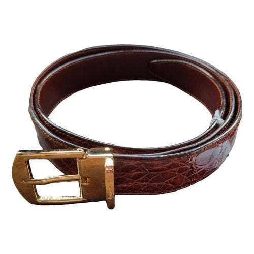 Pre-owned Ferragamo Patent Leather Belt In Burgundy