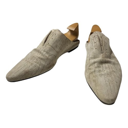 Pre-owned Berluti Leather Lace Ups In Beige