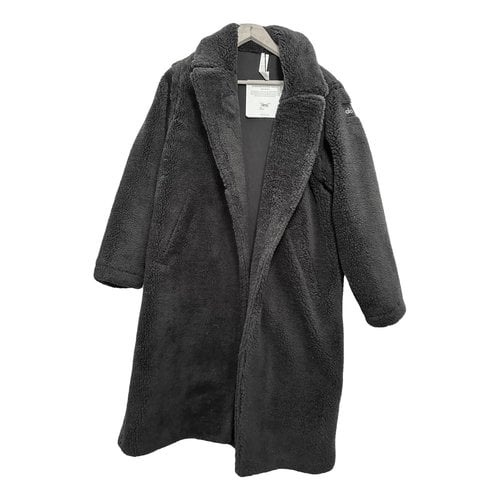 Pre-owned Alo Yoga Faux Fur Coat In Black
