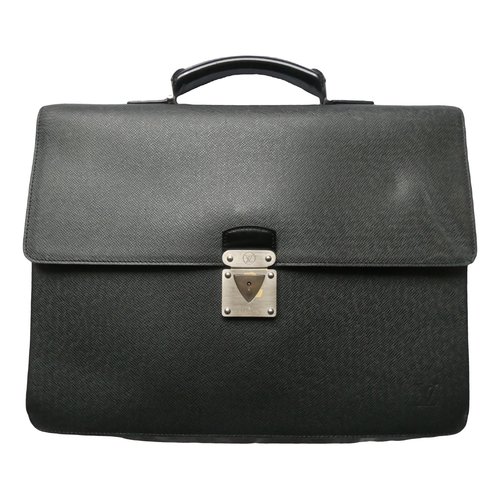 Pre-owned Louis Vuitton Kourad Leather Satchel In Black