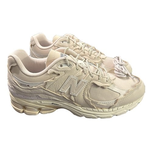 Pre-owned New Balance Low Trainers In Beige