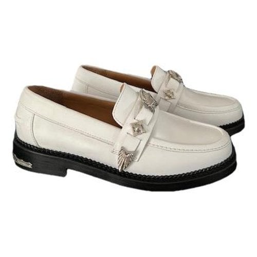 Pre-owned Toga Leather Flats In White