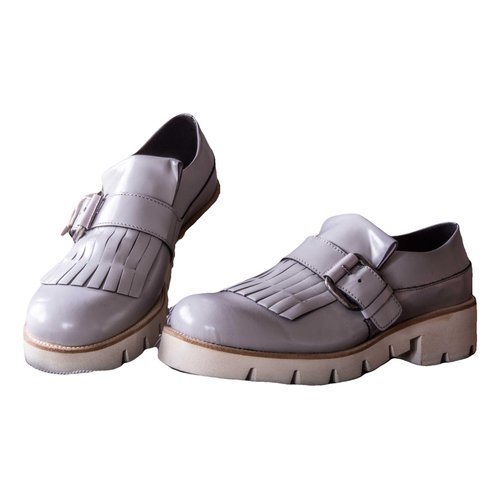 Pre-owned Oxs Leather Flats In Grey