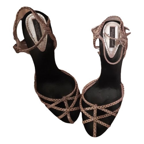 Pre-owned Dolce & Gabbana Leather Sandals In Beige