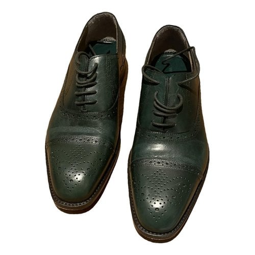 Pre-owned Manolo Blahnik Leather Lace Ups In Green