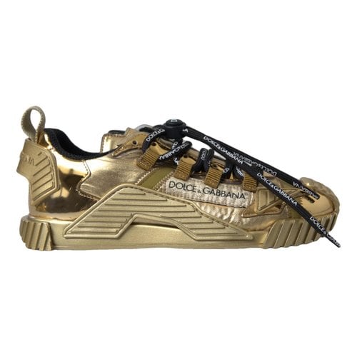 Pre-owned Dolce & Gabbana Trainers In Gold