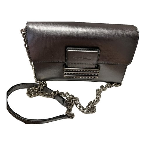 Pre-owned Etro Leather Clutch Bag In Silver