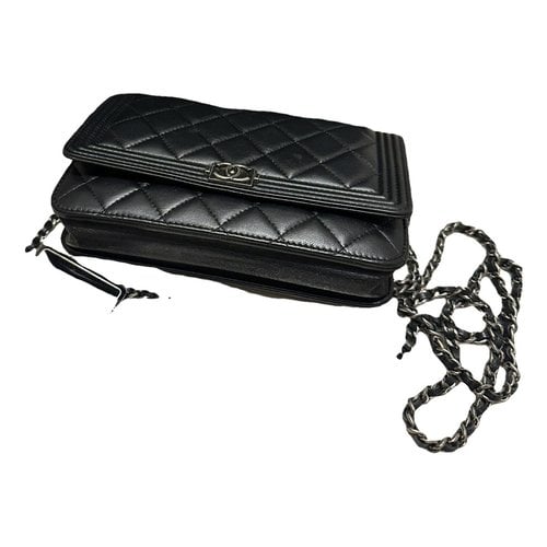 Pre-owned Chanel Wallet On Chain Boy Leather Crossbody Bag In Black