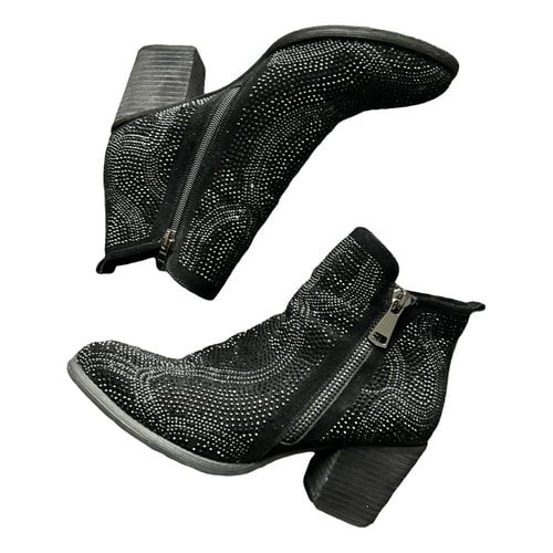Pre-owned Alma En Pena Leather Boots In Black