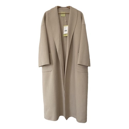 Pre-owned Indi And Cold Wool Coat In Beige
