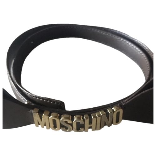 Pre-owned Moschino Leather Belt In Brown